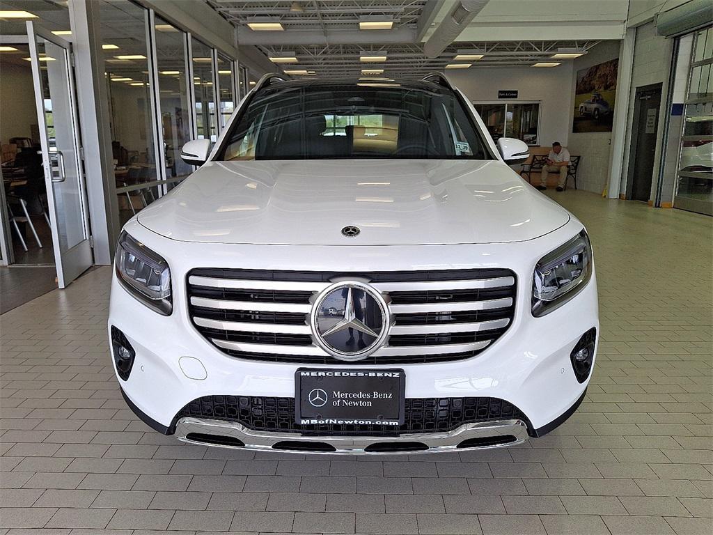 used 2025 Mercedes-Benz GLB 250 car, priced at $45,299