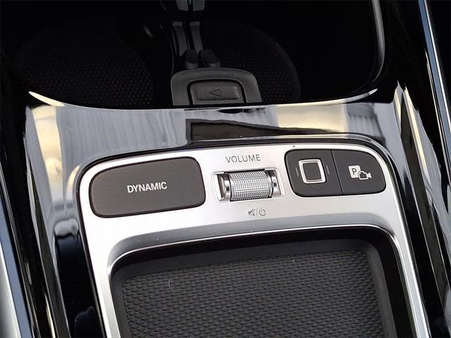 new 2025 Mercedes-Benz GLA 250 car, priced at $47,295