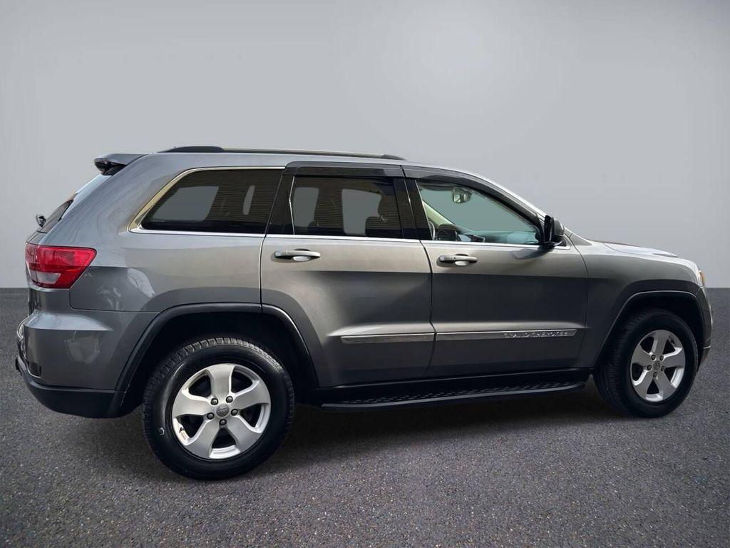 used 2013 Jeep Grand Cherokee car, priced at $10,995