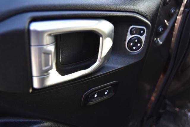 used 2019 Jeep Wrangler Unlimited car, priced at $21,495