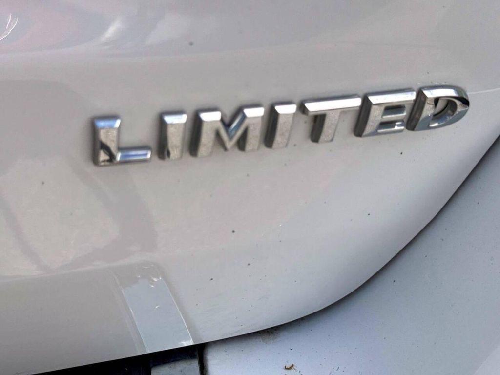 used 2014 Jeep Grand Cherokee car, priced at $15,995