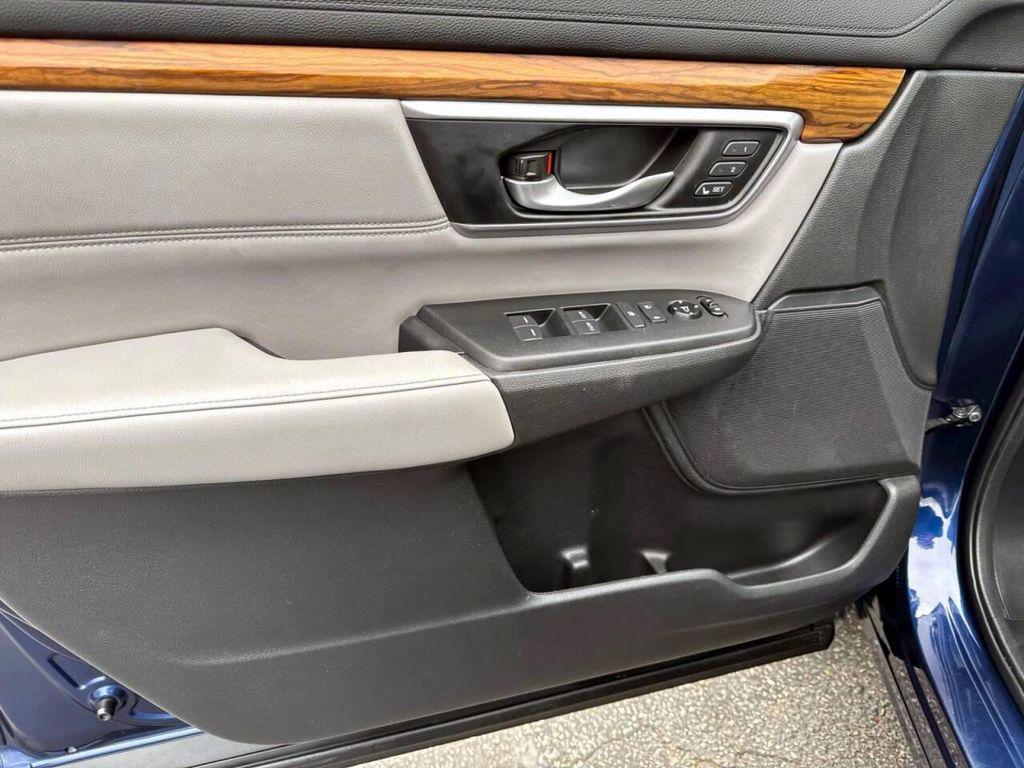 used 2017 Honda CR-V car, priced at $17,995