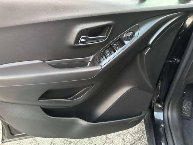 used 2020 Chevrolet Trax car, priced at $12,995
