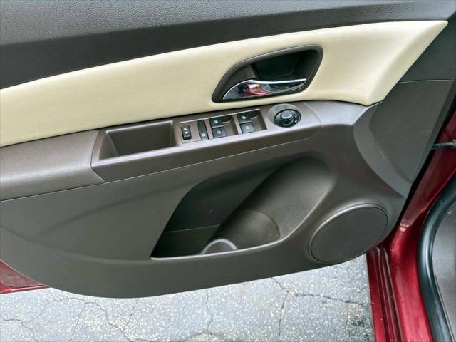 used 2015 Chevrolet Cruze car, priced at $8,995