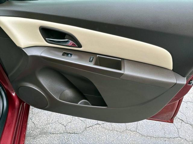 used 2015 Chevrolet Cruze car, priced at $8,995