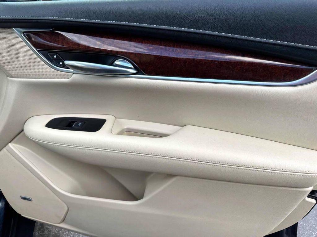 used 2017 Cadillac XT5 car, priced at $18,995