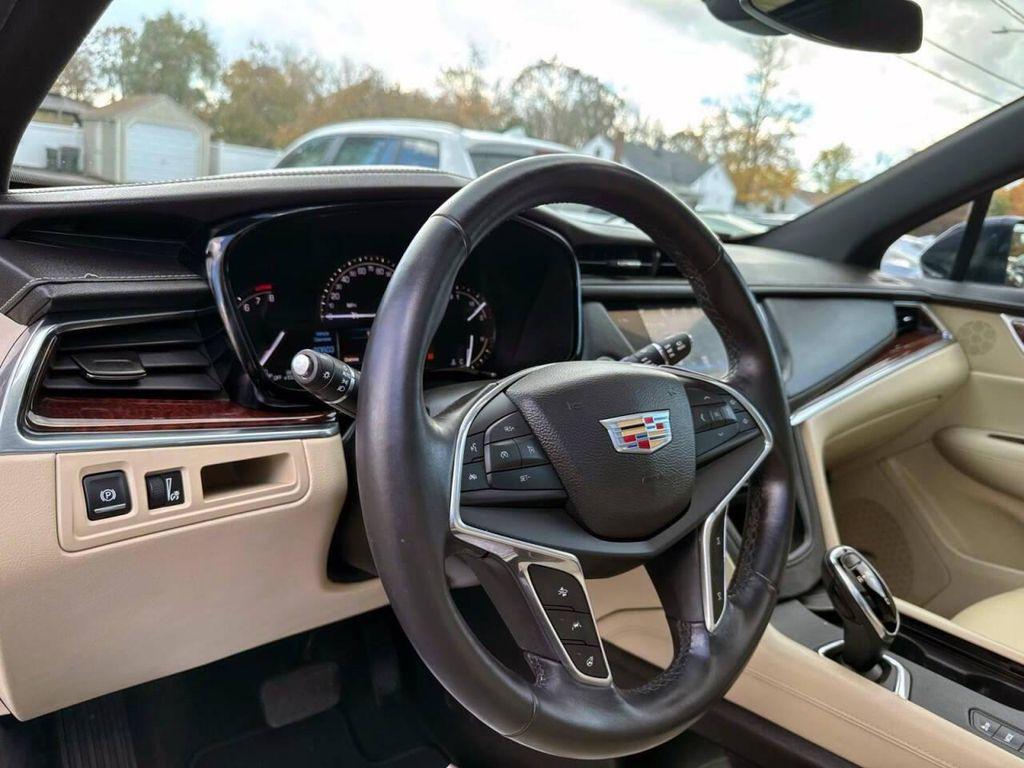 used 2017 Cadillac XT5 car, priced at $18,995