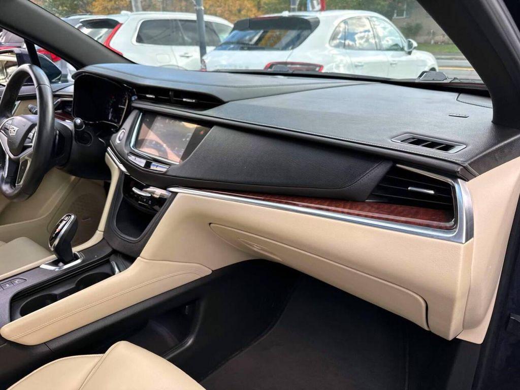 used 2017 Cadillac XT5 car, priced at $18,995