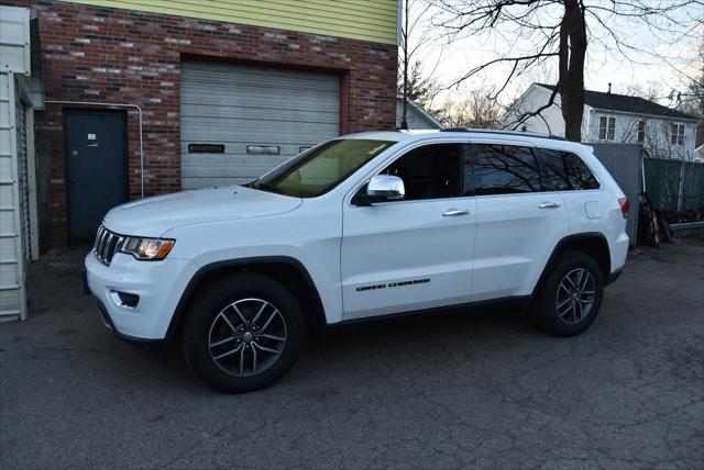 used 2017 Jeep Grand Cherokee car, priced at $16,995