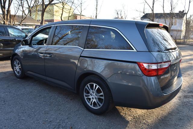 used 2013 Honda Odyssey car, priced at $13,995