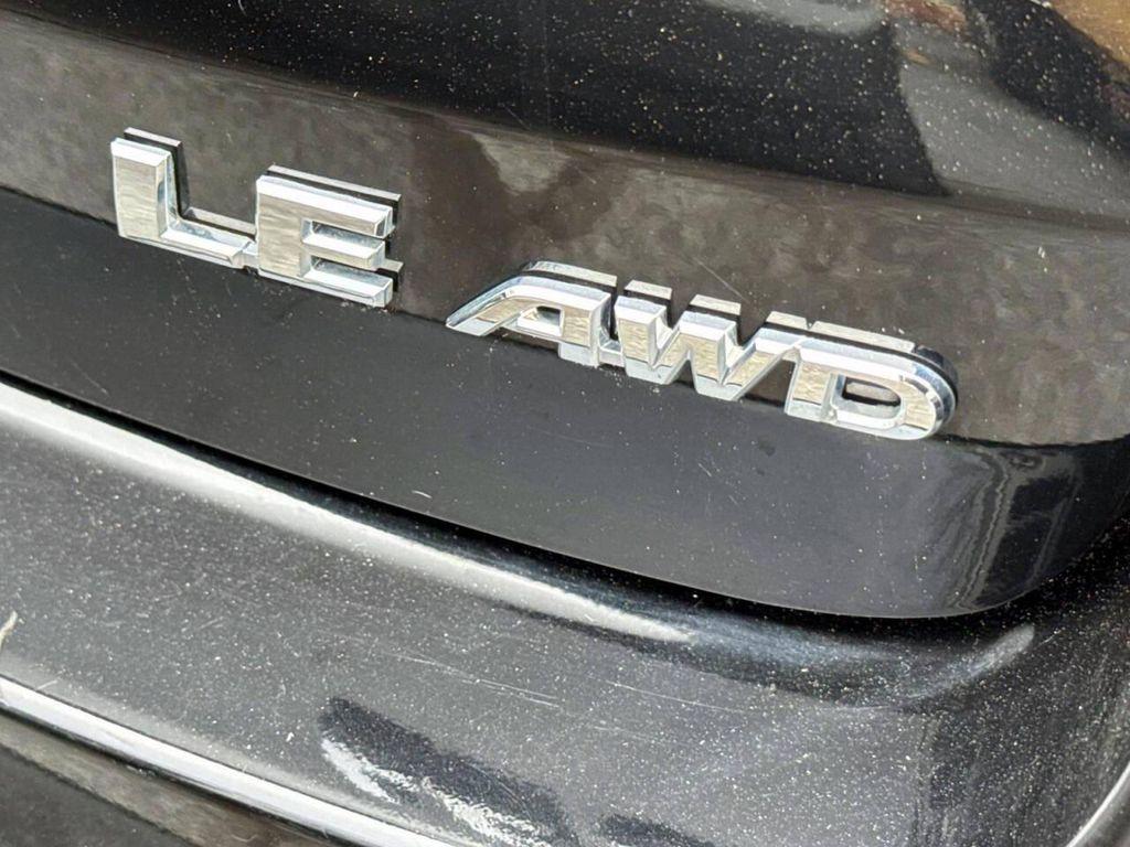 used 2015 Toyota Highlander car, priced at $15,995