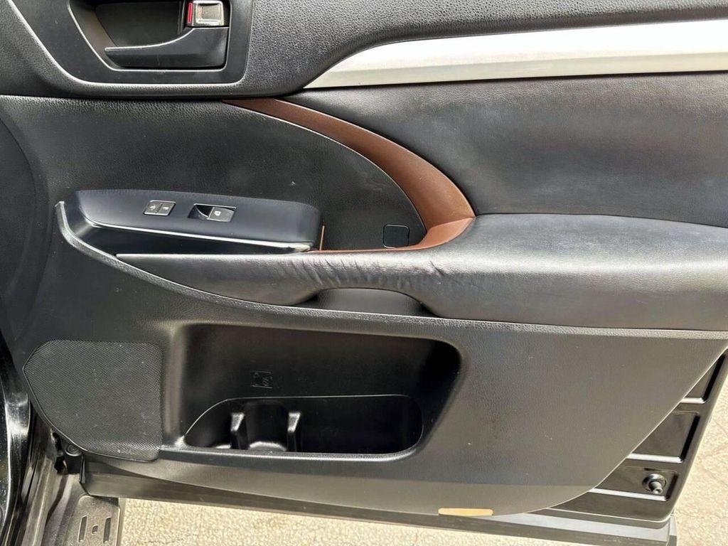 used 2015 Toyota Highlander car, priced at $15,995