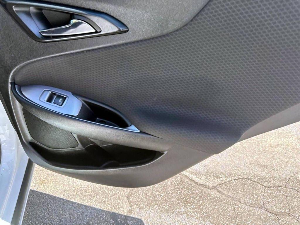 used 2018 Chevrolet Malibu car, priced at $10,995
