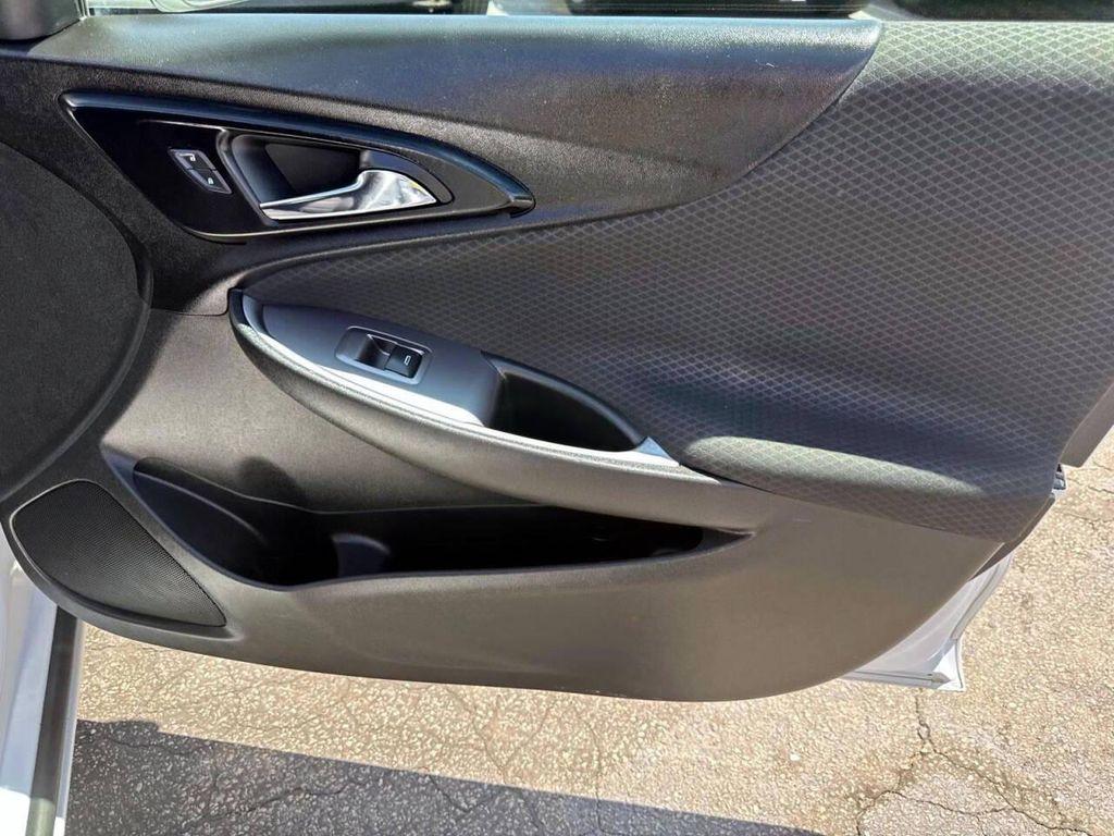 used 2018 Chevrolet Malibu car, priced at $10,995