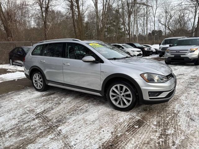 used 2017 Volkswagen Golf Alltrack car, priced at $14,995