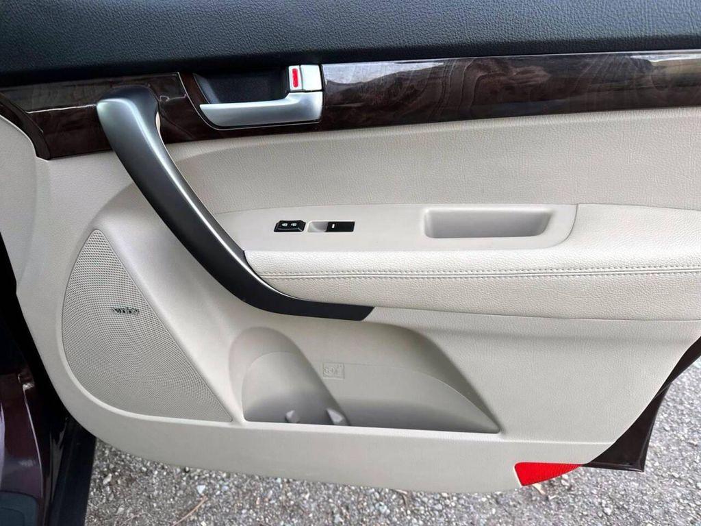 used 2014 Kia Sorento car, priced at $8,995