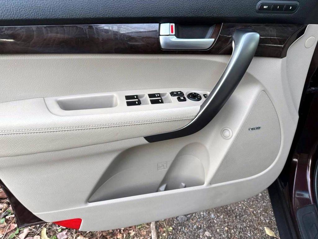 used 2014 Kia Sorento car, priced at $8,995