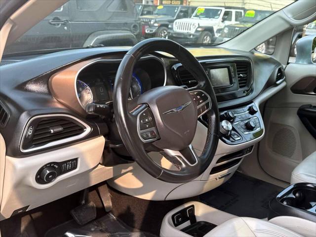 used 2017 Chrysler Pacifica car, priced at $14,995