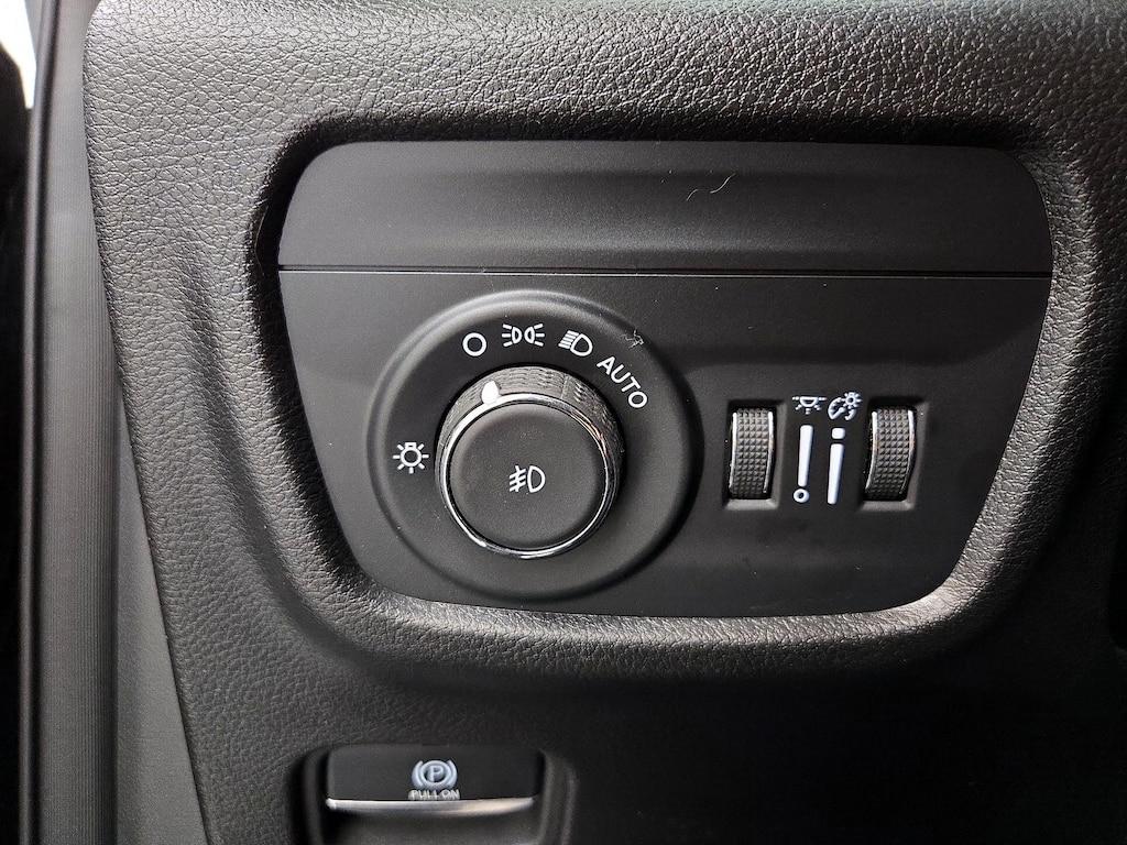 used 2023 Jeep Grand Cherokee car, priced at $32,998