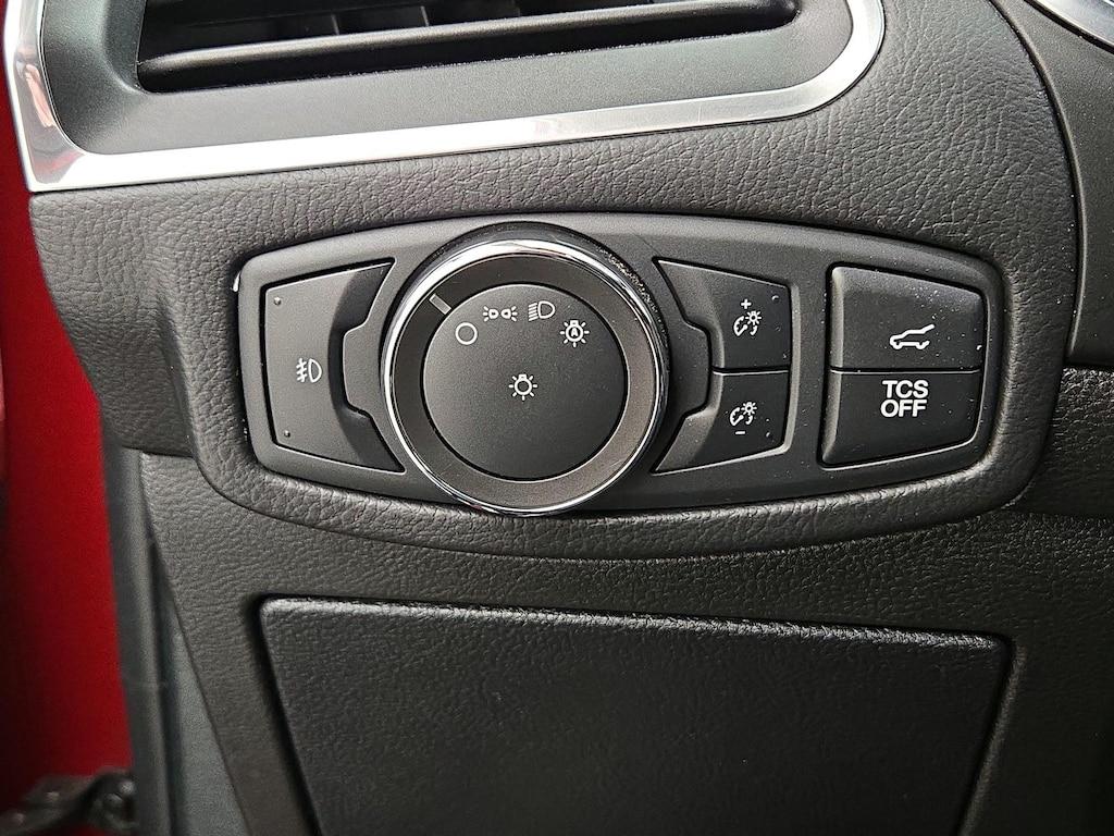 used 2021 Ford Edge car, priced at $23,998