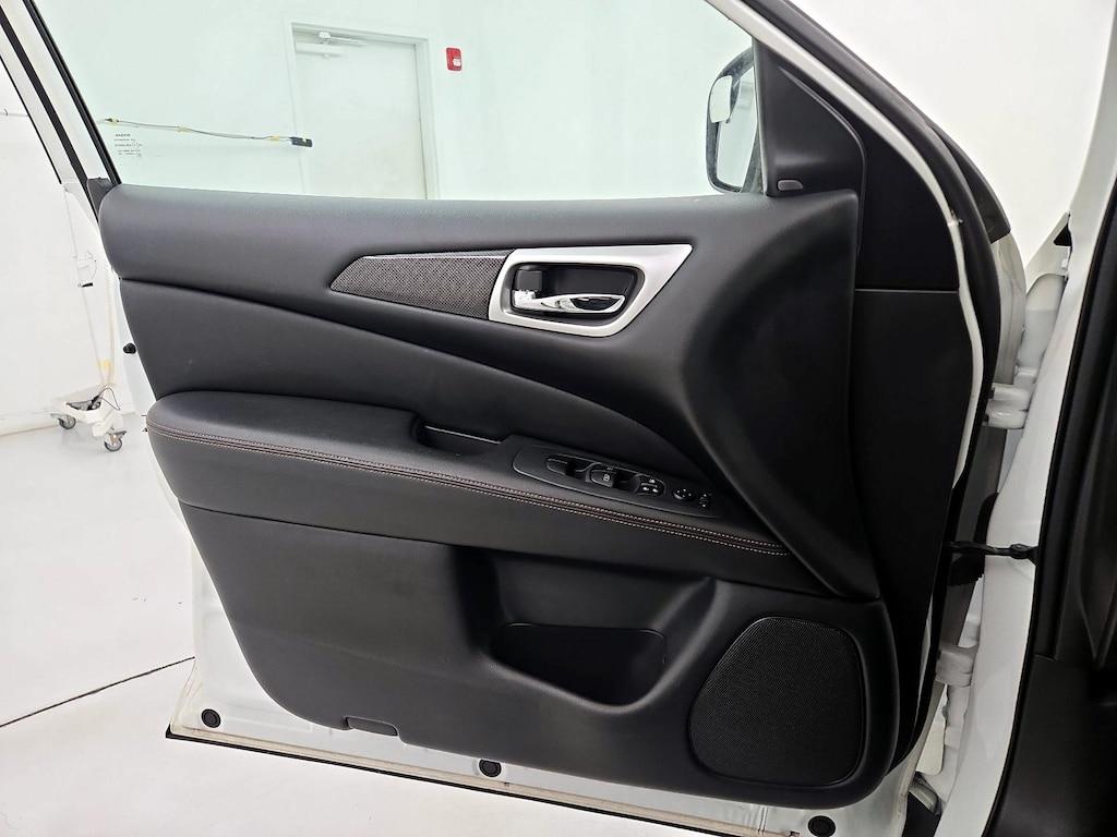 used 2020 Nissan Pathfinder car, priced at $22,998