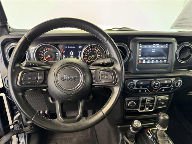 used 2022 Jeep Gladiator car, priced at $34,118