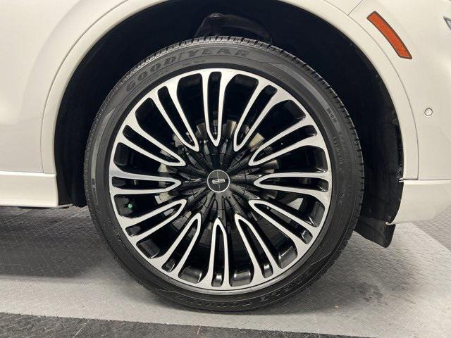 used 2022 Lincoln Aviator car, priced at $53,630