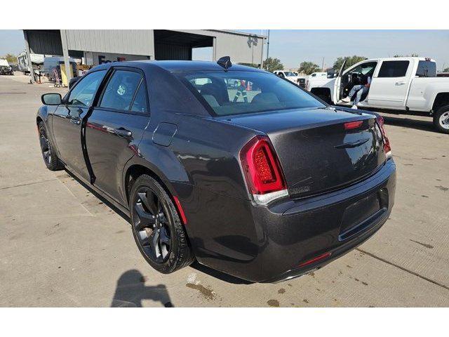 used 2022 Chrysler 300 car, priced at $28,879