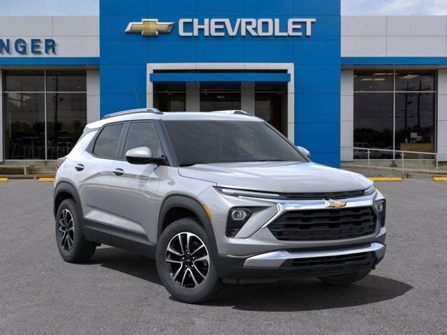 new 2025 Chevrolet TrailBlazer car, priced at $28,475