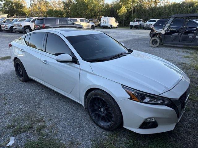 used 2022 Nissan Altima car, priced at $21,950