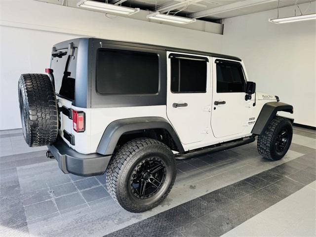 used 2015 Jeep Wrangler Unlimited car, priced at $18,795