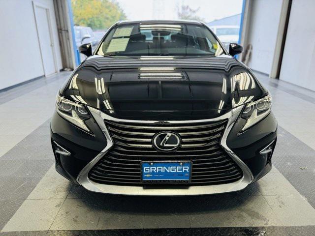 used 2017 Lexus ES 350 car, priced at $23,833