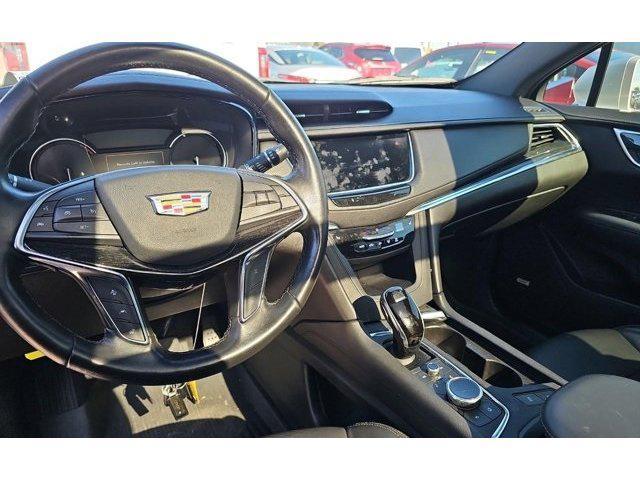 used 2020 Cadillac XT5 car, priced at $25,700