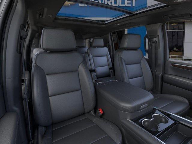 new 2025 Chevrolet Suburban car, priced at $78,050