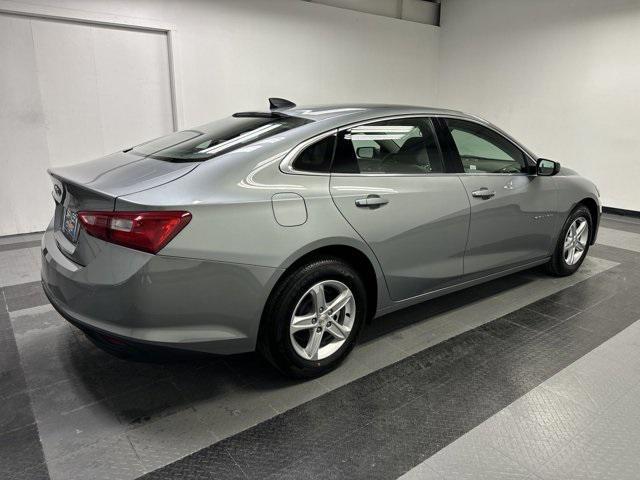 new 2025 Chevrolet Malibu car, priced at $26,995