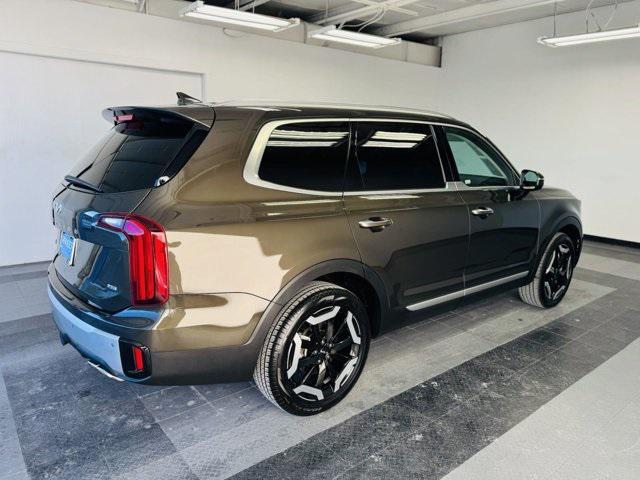 used 2024 Kia Telluride car, priced at $38,806