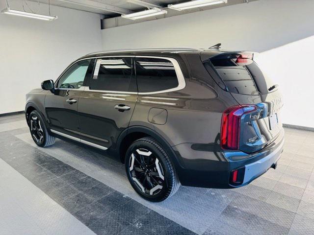 used 2024 Kia Telluride car, priced at $38,806