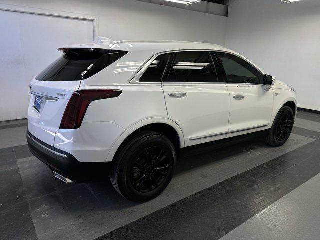 used 2022 Cadillac XT5 car, priced at $28,350