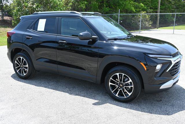used 2024 Chevrolet TrailBlazer car