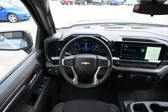 used 2024 Chevrolet Silverado 1500 car