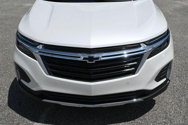 used 2022 Chevrolet Equinox car, priced at $24,138