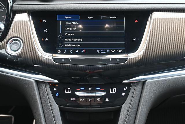 used 2024 Cadillac XT6 car, priced at $61,077