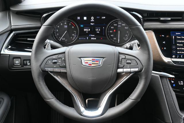 used 2024 Cadillac XT6 car, priced at $61,077