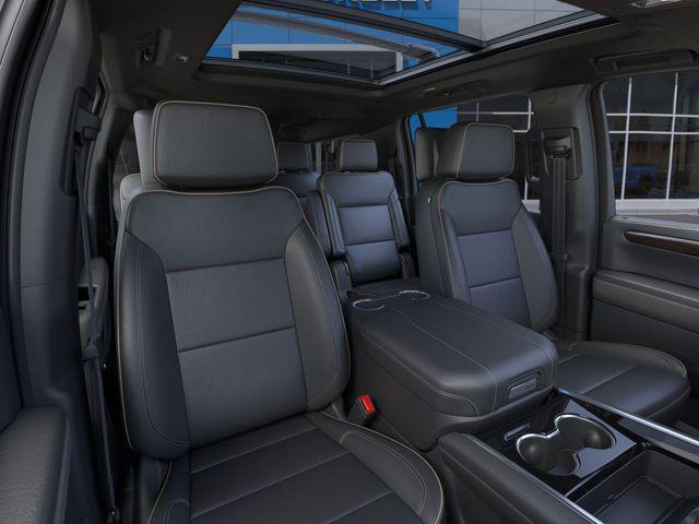 new 2025 Chevrolet Suburban car, priced at $87,628