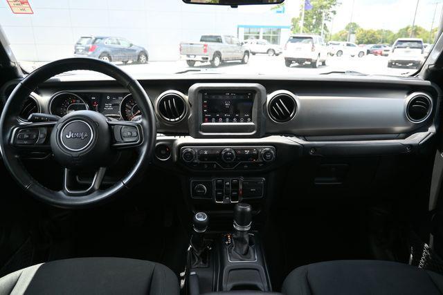 used 2021 Jeep Gladiator car, priced at $31,927