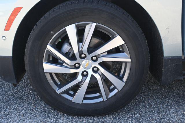 used 2022 Chevrolet Equinox car, priced at $22,582