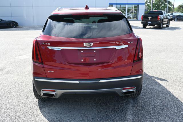 used 2023 Cadillac XT5 car, priced at $34,362