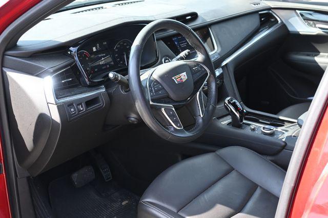 used 2023 Cadillac XT5 car, priced at $34,362