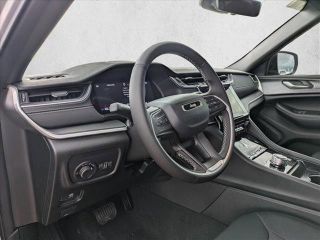 new 2025 Jeep Grand Cherokee car, priced at $32,897