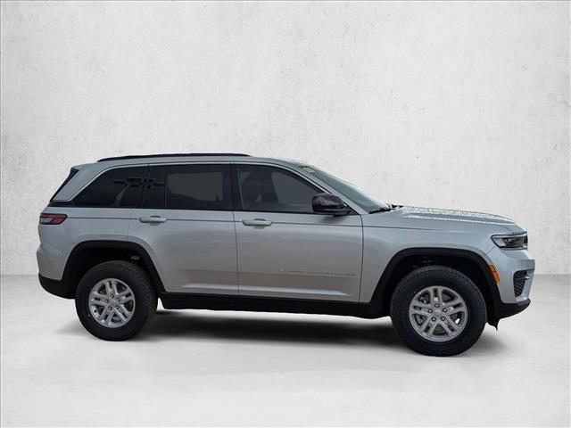 new 2025 Jeep Grand Cherokee car, priced at $32,897